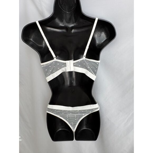White Two Piece Lingerie Set Size M Polka Dot Bralette and Panties New Sexy - Picture 4 of 9